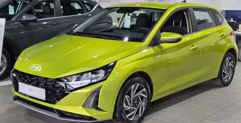HYUNDAI i20