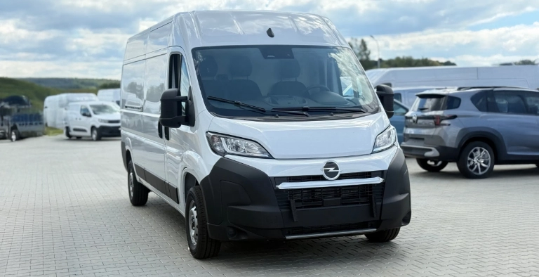 opel movano